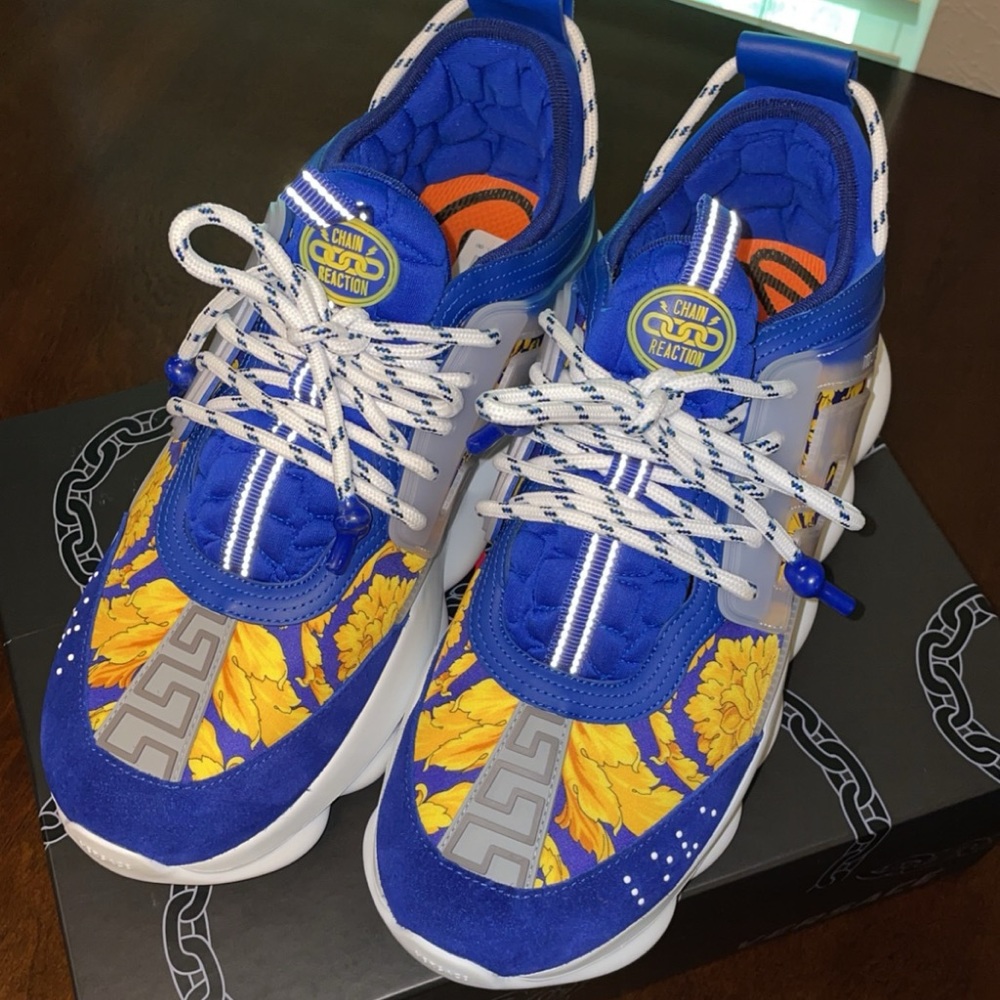 Men Versace chain reaction